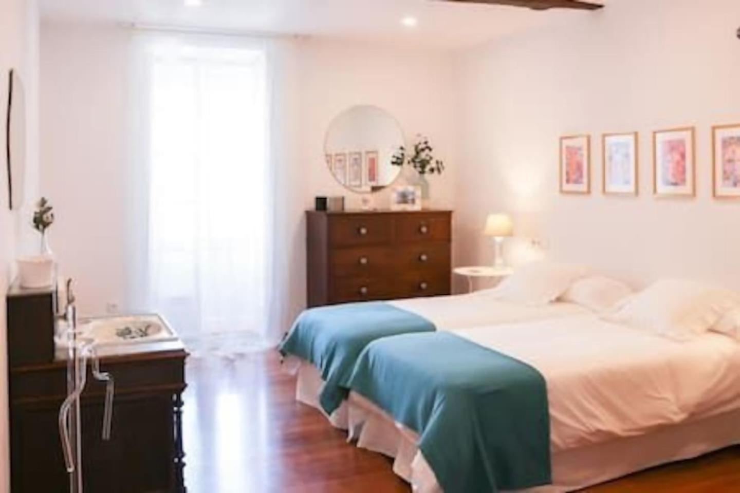 Apartamento Exclusivo En Zona Monumental Apartment Santiago de Compostela Luaran gambar