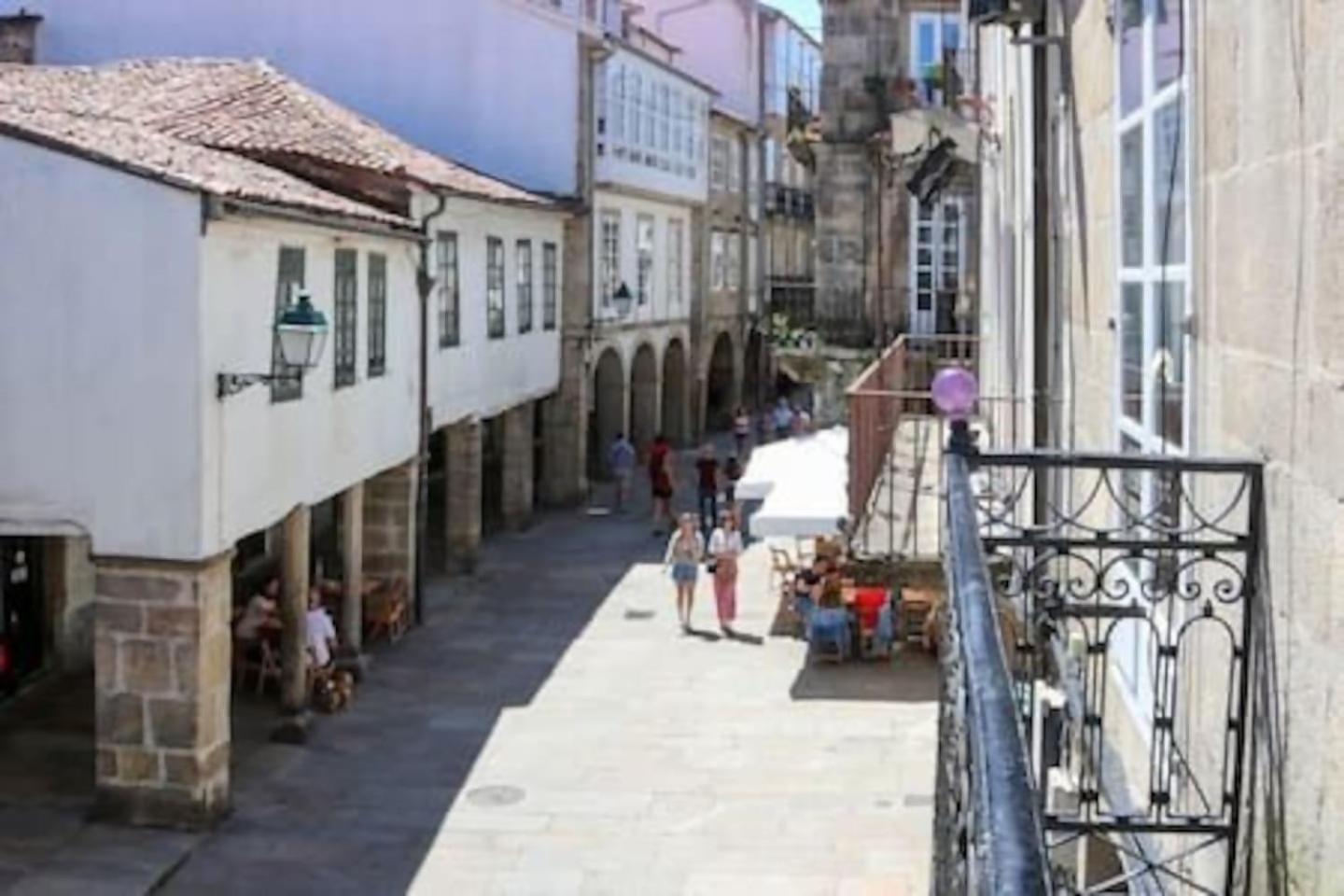 Apartamento Exclusivo En Zona Monumental Apartment Santiago de Compostela Luaran gambar